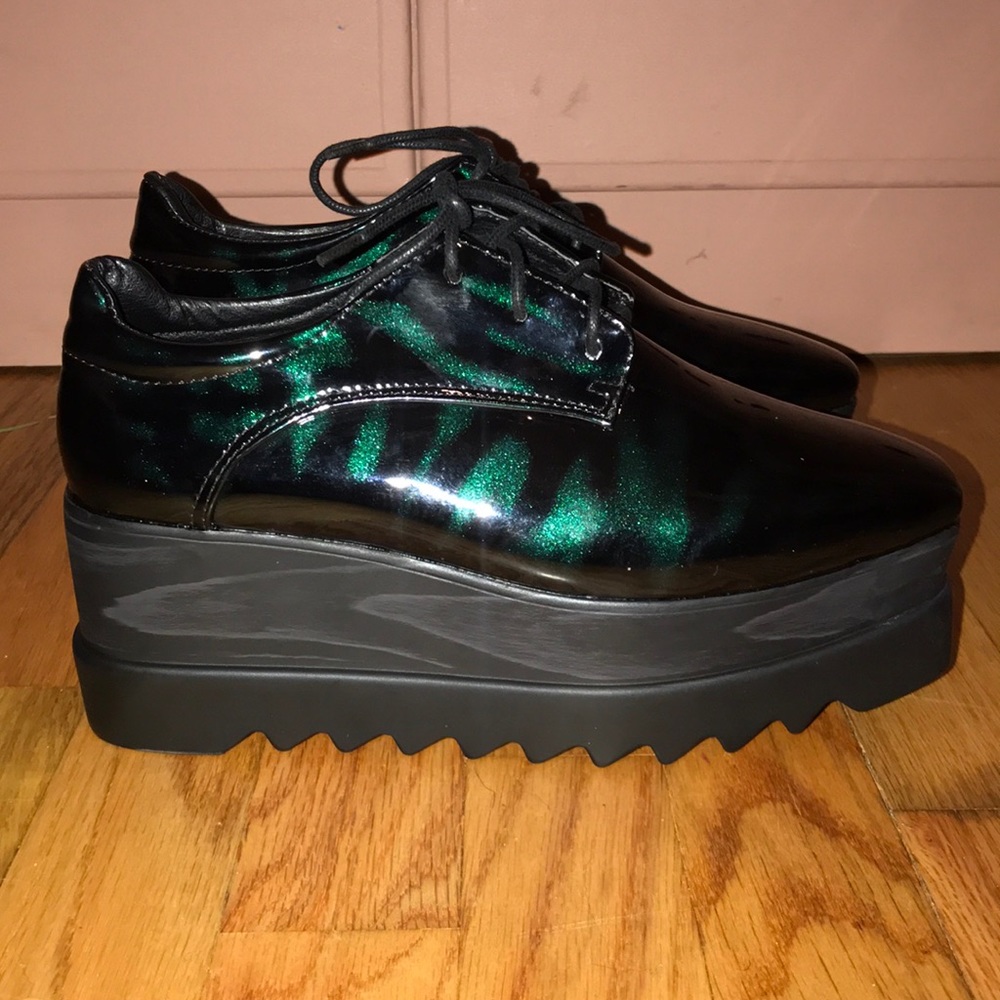 Oxford style platforms
